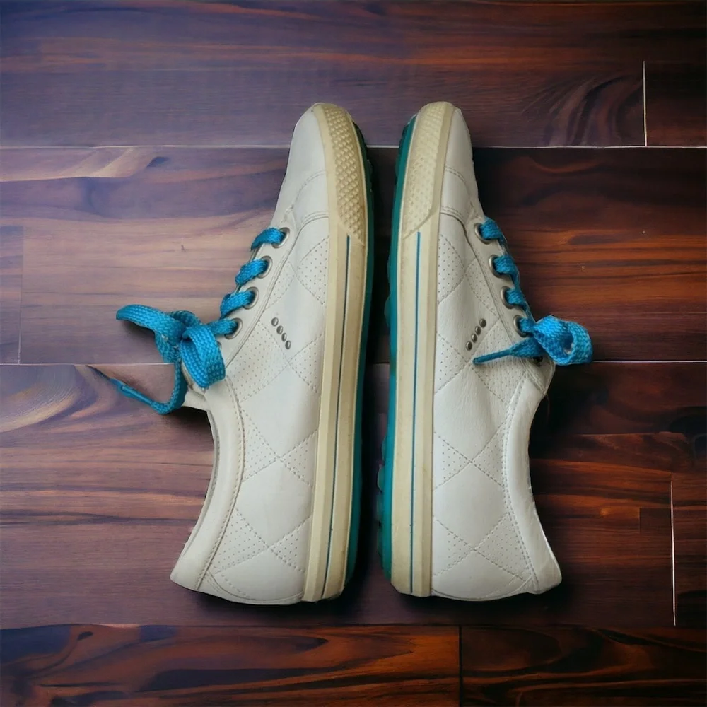 ECCO WOMEN'S SNEAKERS - Picture 8 of 11